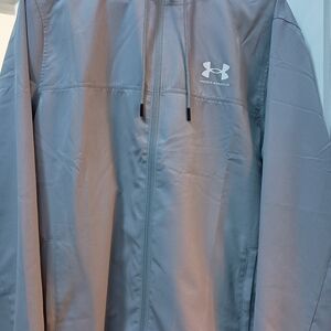 Under Armour Men's Light Gray Windbreaker